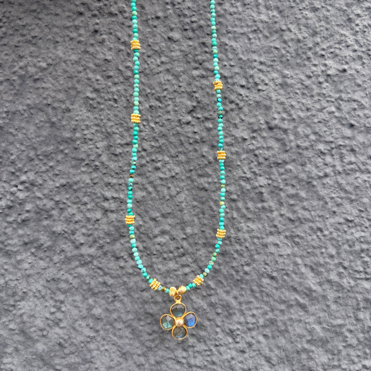 Lucky Turquoise du Pérou & Labradorite