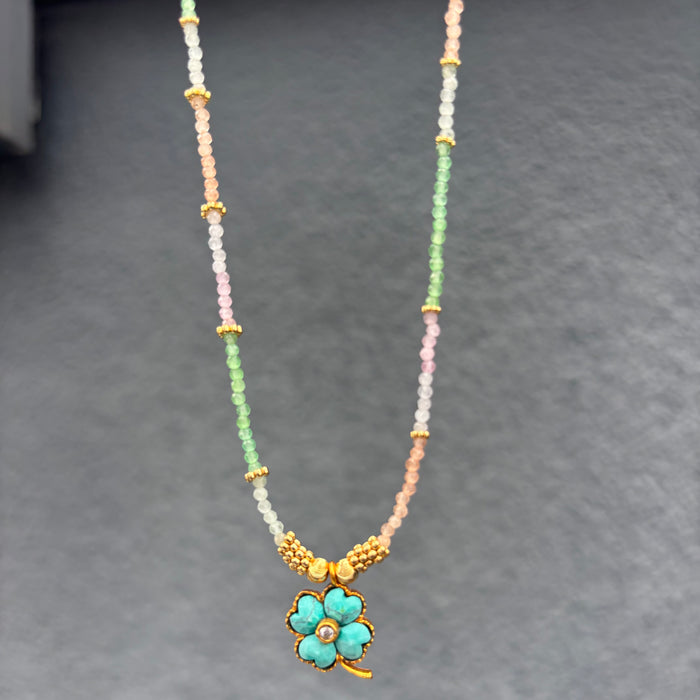 Lucky Multicolore Tutti Frutti & Howlite teintée bleue