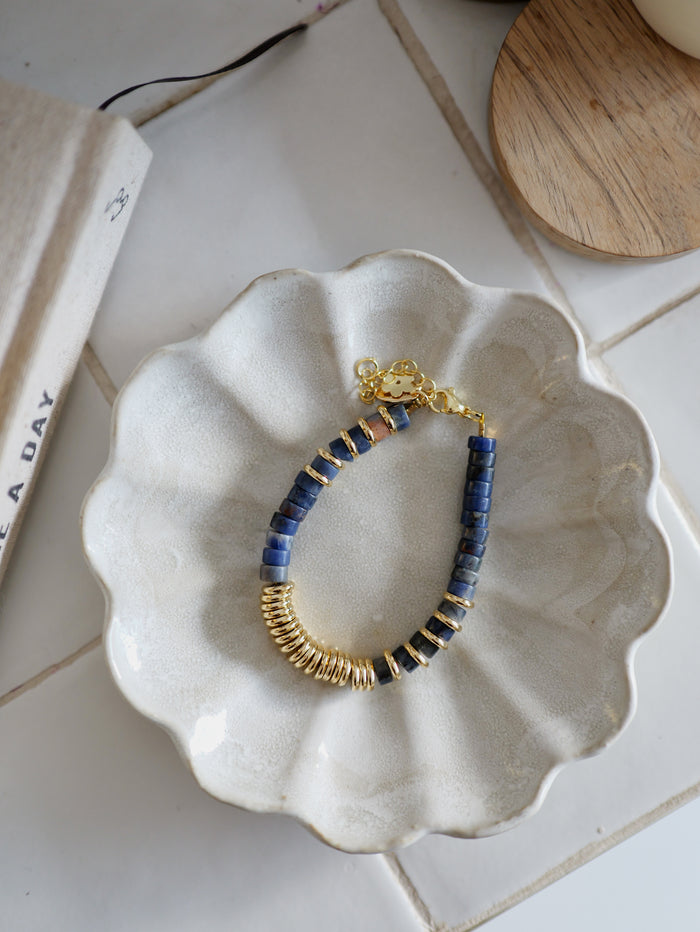 Nairobi Médium Sodalite / Bleu Marine