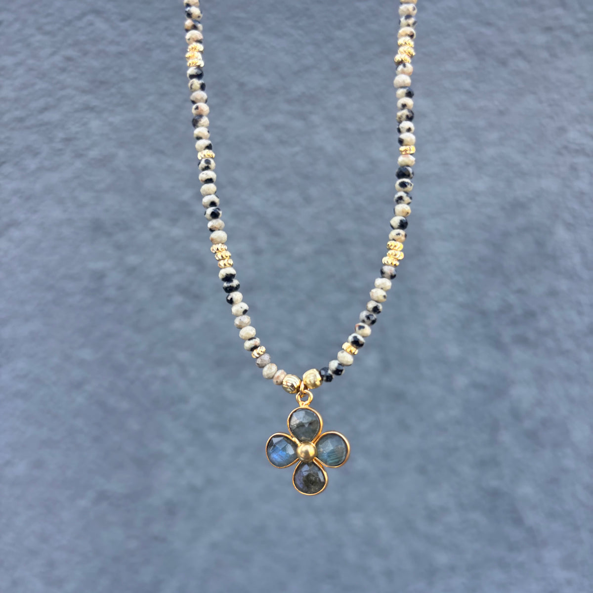 Lucky Jaspe Dalmatien & Labradorite