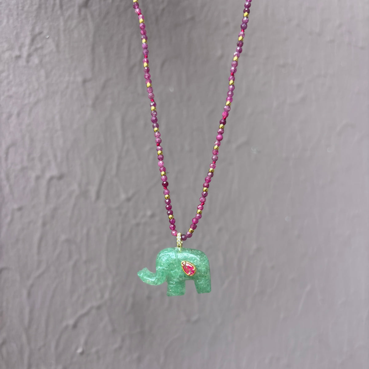 Collier Éléphant Aventurine verte