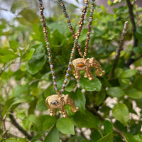 Collier Éléphant Doré Violet, Grenat et Turquoise