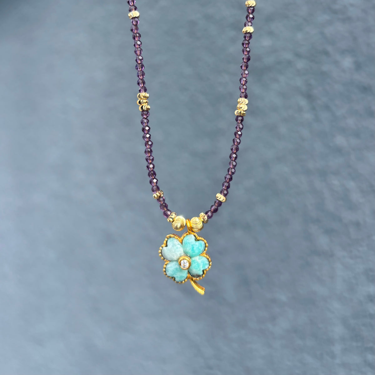 Lucky Jade teinté Violet & Amazonite
