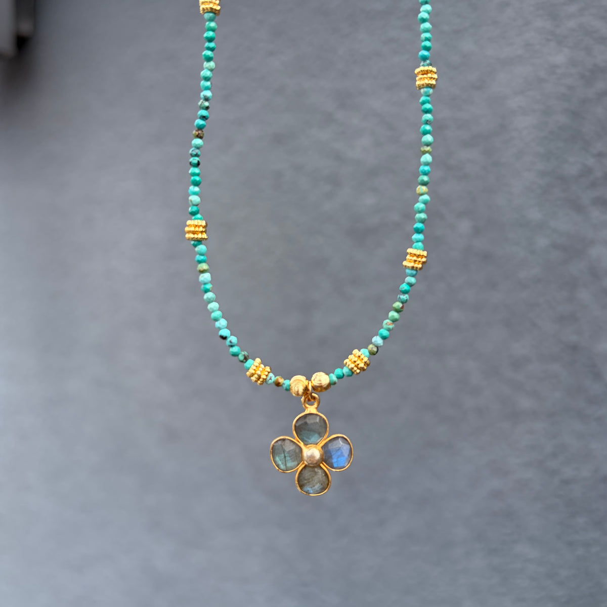 Lucky Turquoise du Pérou & Labradorite