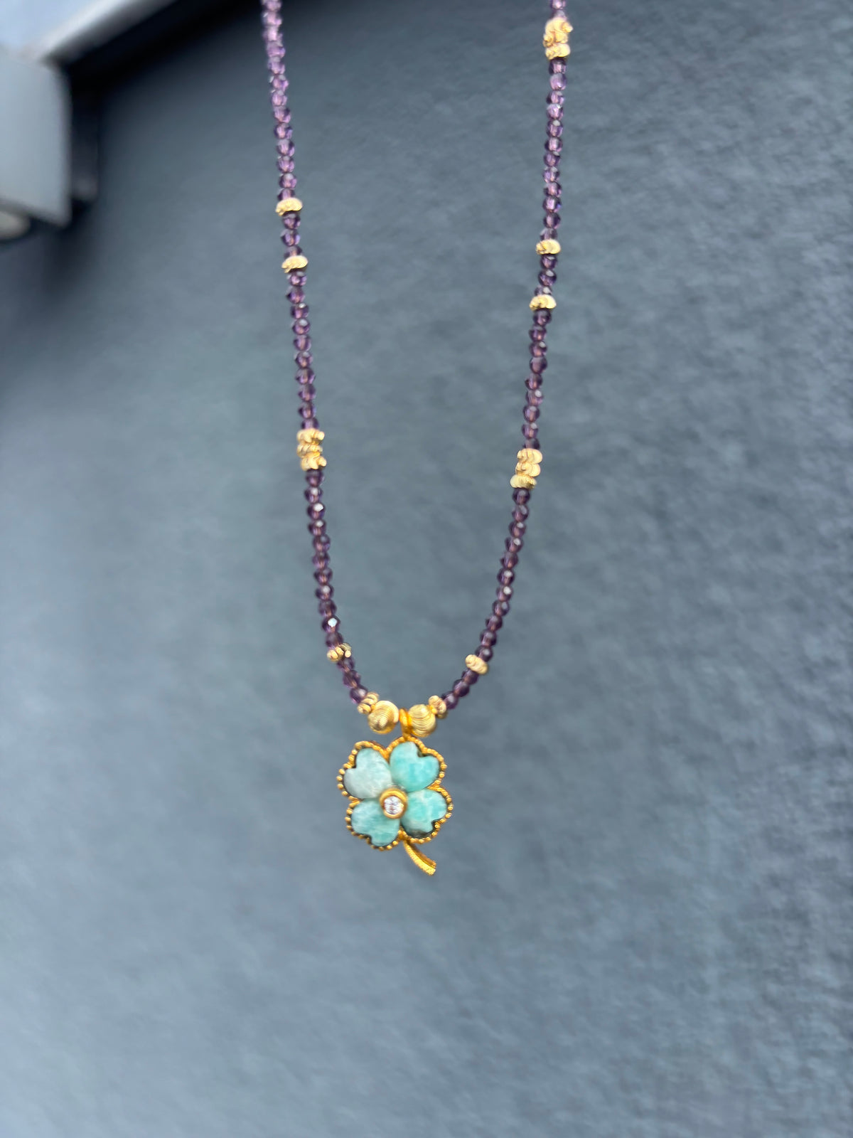 Lucky Jade teinté Violet & Amazonite