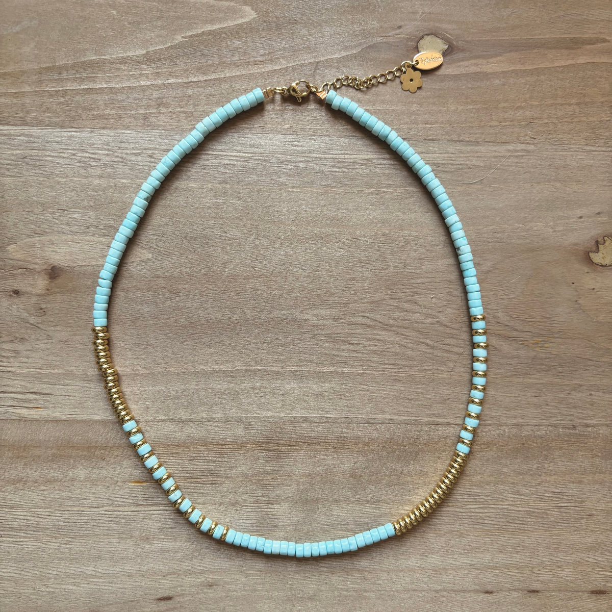 Nairobi Howlite Bleue