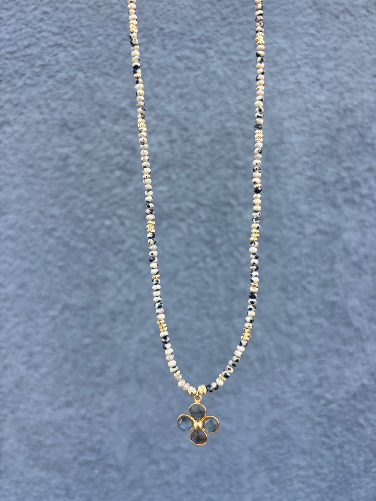 Lucky Jaspe Dalmatien & Labradorite