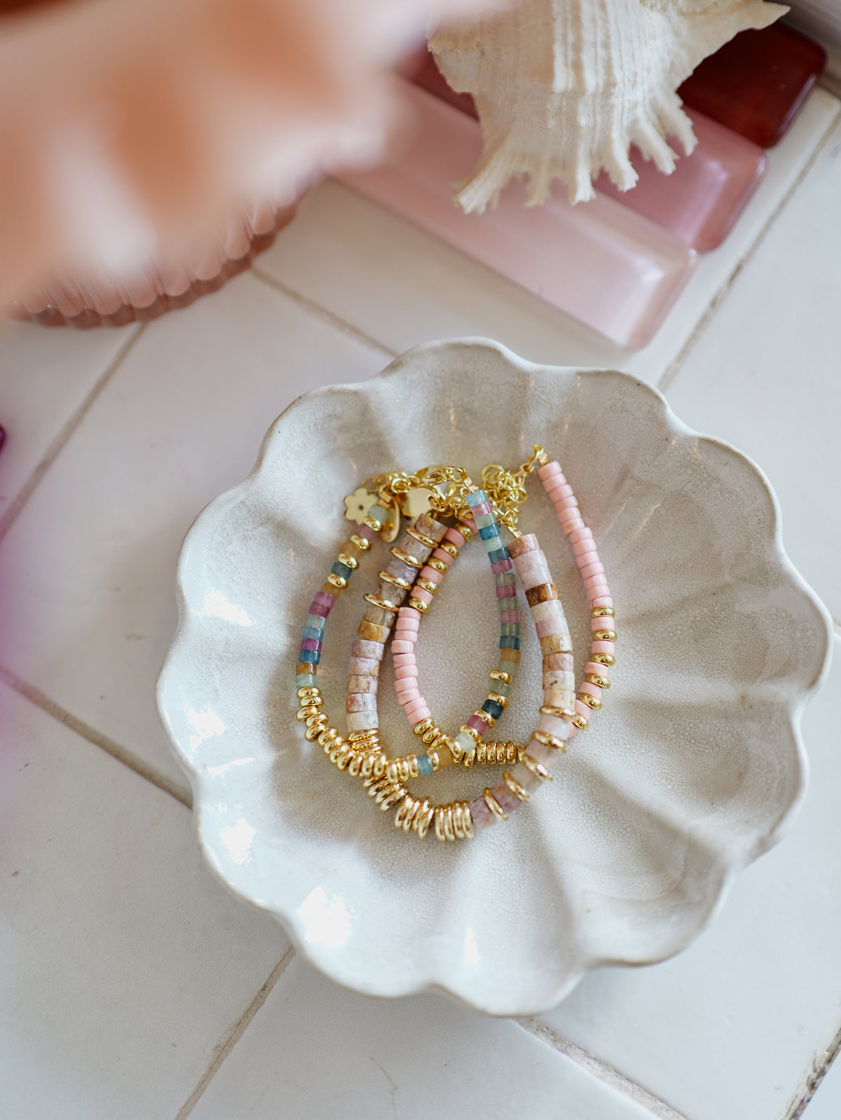 Nairobi Howlite Rose bonbon