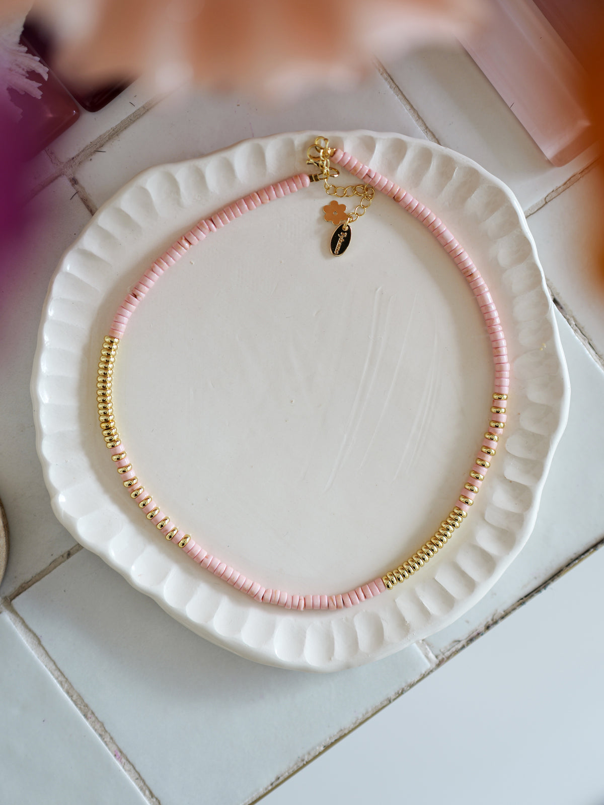 Nairobi Howlite Rose bonbon